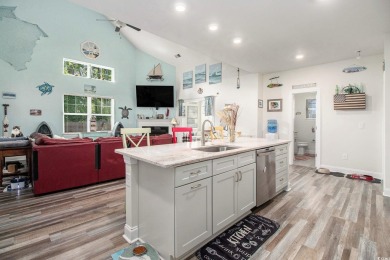 This is a beautiful, custom-built 5-bedroom, 3.5-bath home just on Wicked Stick Golf Club in South Carolina - for sale on GolfHomes.com, golf home, golf lot