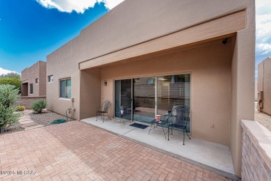 Darling freestanding townhome in The Springs--light, bright, and on Torres Blancas Golf Club in Arizona - for sale on GolfHomes.com, golf home, golf lot