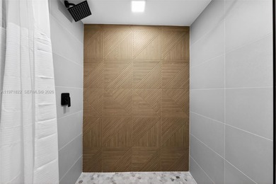 ($10,000 in seller concessions/credits with all offers)

Step on Pine Island Ridge Country Club in Florida - for sale on GolfHomes.com, golf home, golf lot