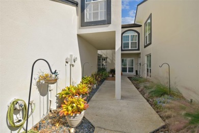 This townhouse is located on Meadow #1 of the Carrollwood on Carrollwood Country Club in Florida - for sale on GolfHomes.com, golf home, golf lot