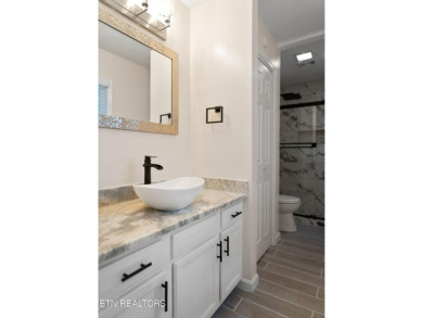 Updated 3-Bedroom Retreat in Prime Fairfield Glade Location

 on Druid Hills Golf Club in Tennessee - for sale on GolfHomes.com, golf home, golf lot