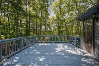 Updated 3-Bedroom Retreat in Prime Fairfield Glade Location

 on Druid Hills Golf Club in Tennessee - for sale on GolfHomes.com, golf home, golf lot