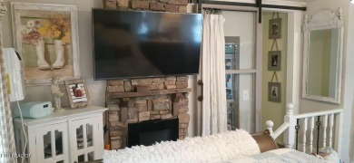 Lovely Cottage style living with 2 bedrooms, 2.5 baths! You must on Lake Tansi Village Country Club in Tennessee - for sale on GolfHomes.com, golf home, golf lot