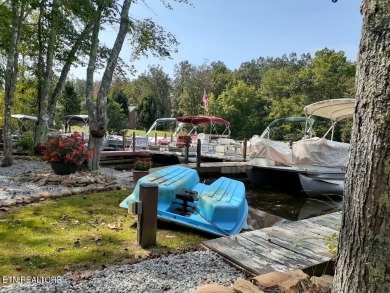 Lovely Cottage style living with 2 bedrooms, 2.5 baths! You must on Lake Tansi Village Country Club in Tennessee - for sale on GolfHomes.com, golf home, golf lot