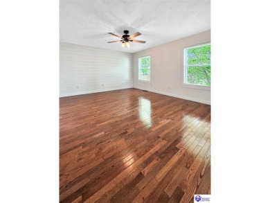 Perfectly positioned across from the golf course, this charming on Elizabethtown Country Club in Kentucky - for sale on GolfHomes.com, golf home, golf lot