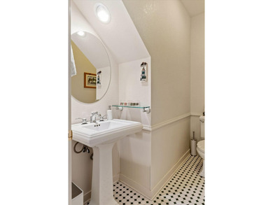 Welcome to this inviting home in the highly desirable Greenhorn on Greenhorn Creek Resort in California - for sale on GolfHomes.com, golf home, golf lot