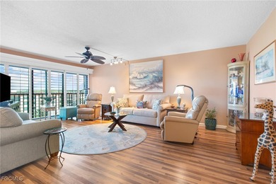 Welcome to this beautifully updated, top-floor penthouse located on Seven Lakes Golf and Tennis Community in Florida - for sale on GolfHomes.com, golf home, golf lot
