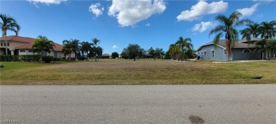 Beautiful lot close to a lake of the King course at Cape Royal on Royal Tee Country Club in Florida - for sale on GolfHomes.com, golf home, golf lot