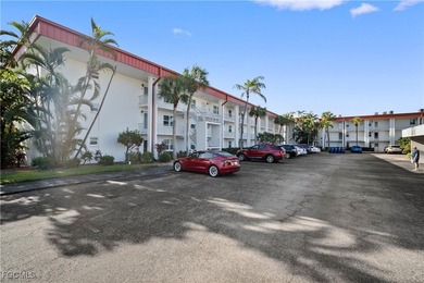 Move in Ready 1 bedroom, 1 bathroom. Just bring your personal on Seven Lakes Golf and Tennis Community in Florida - for sale on GolfHomes.com, golf home, golf lot