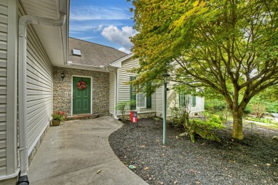 This charming 3BR/3BA RANCH HOME offers year-round MOUNTAIN on White Path Golf Club in Georgia - for sale on GolfHomes.com, golf home, golf lot