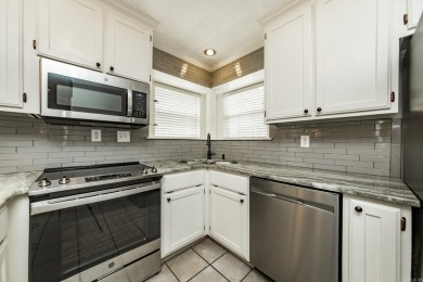 Beautifully updated 3 bed, 2 bath home on the golf course! on The Country Club of Arkansas in Arkansas - for sale on GolfHomes.com, golf home, golf lot