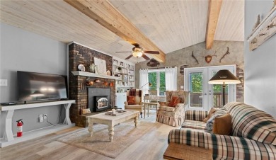 Cozy and comfy cottage located in Central Bella Vista near on Bella Vista Country Club - Berksdale in Arkansas - for sale on GolfHomes.com, golf home, golf lot