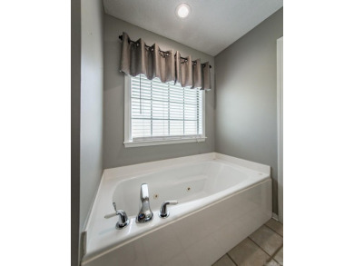 Beautifully updated 3 bed, 2 bath home on the golf course! on The Country Club of Arkansas in Arkansas - for sale on GolfHomes.com, golf home, golf lot