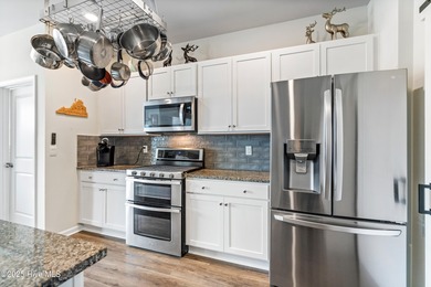 Seller offering $5,000 to buyer towards closing costs with on Cape Fear National At Brunswick Forest in North Carolina - for sale on GolfHomes.com, golf home, golf lot