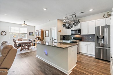 Seller offering $5,000 to buyer towards closing costs with on Cape Fear National At Brunswick Forest in North Carolina - for sale on GolfHomes.com, golf home, golf lot