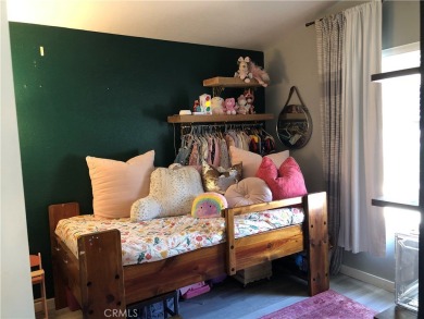 Beautiful 3 bedrooms, 2 bathrooms, high ceilings, 3 car carport on Green River Golf Club in California - for sale on GolfHomes.com, golf home, golf lot