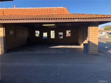 Beautiful 3 bedrooms, 2 bathrooms, high ceilings, 3 car carport on Green River Golf Club in California - for sale on GolfHomes.com, golf home, golf lot
