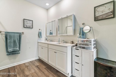 Seller offering $5,000 to buyer towards closing costs with on Cape Fear National At Brunswick Forest in North Carolina - for sale on GolfHomes.com, golf home, golf lot