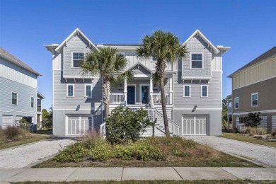 Stunning townhome in Lost Key Golf & Beach Club with 4bed/4bath on Lost Key Golf Club in Florida - for sale on GolfHomes.com, golf home, golf lot