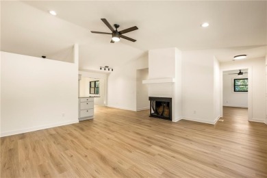 Completely remodeled home in the heart of Bella Vista! Close to on Bella Vista Country Club - Berksdale in Arkansas - for sale on GolfHomes.com, golf home, golf lot