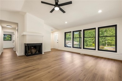 Completely remodeled home in the heart of Bella Vista! Close to on Bella Vista Country Club - Berksdale in Arkansas - for sale on GolfHomes.com, golf home, golf lot