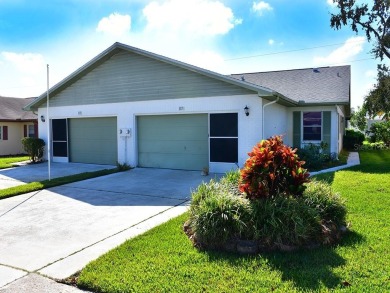 High and Dry! Charming Single-Story Villa! This 2 bedroom, 2 on Highland Lakes Executive Golf Course in Florida - for sale on GolfHomes.com, golf home, golf lot