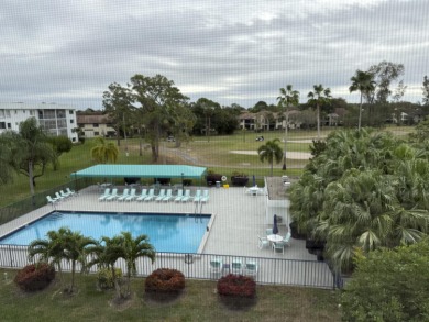 55+ COMMUNITY-GREAT VALUE.  MOTIVATED SELLER BRING ALL OFFERS on Poinciana Golf Club in Florida - for sale on GolfHomes.com, golf home, golf lot