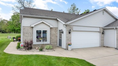 Welcome to 1725 E Inverness Circle, a spacious 1.5-story on Eagle Glen Golf Club in Indiana - for sale on GolfHomes.com, golf home, golf lot