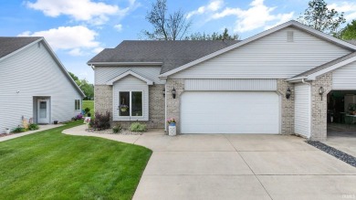 Welcome to 1725 E Inverness Circle, a spacious 1.5-story on Eagle Glen Golf Club in Indiana - for sale on GolfHomes.com, golf home, golf lot