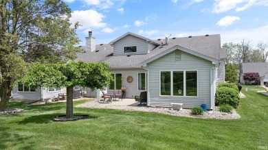 Welcome to 1725 E Inverness Circle, a spacious 1.5-story on Eagle Glen Golf Club in Indiana - for sale on GolfHomes.com, golf home, golf lot