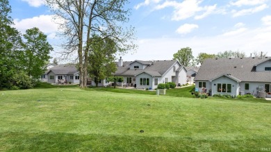 Welcome to 1725 E Inverness Circle, a spacious 1.5-story on Eagle Glen Golf Club in Indiana - for sale on GolfHomes.com, golf home, golf lot
