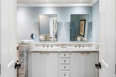 Welcome to this beautifully renovated 3-bedroom, 2-bath on Quail Ridge Golf Course and Country Club in Florida - for sale on GolfHomes.com, golf home, golf lot