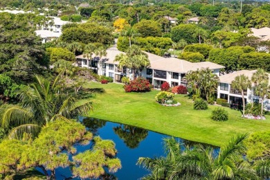 Welcome to this beautifully renovated 3-bedroom, 2-bath on Quail Ridge Golf Course and Country Club in Florida - for sale on GolfHomes.com, golf home, golf lot