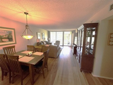 Beautifully updated 2BR/2BA condo in lush Palm Aire with on Palm-Aire Country Club and Resort - The Oaks in Florida - for sale on GolfHomes.com, golf home, golf lot