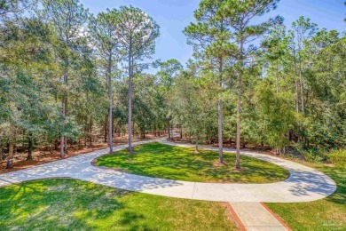 Here is what you have been waiting for.  Beautiful Southern on Tanglewood Golf Club in Florida - for sale on GolfHomes.com, golf home, golf lot