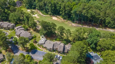 Welcome to this light and inviting 2-bed, 2 1/2 bath on Houndslake Country Club in South Carolina - for sale on GolfHomes.com, golf home, golf lot