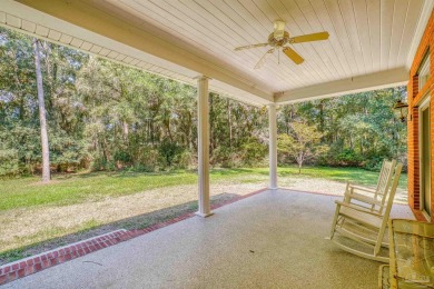 Here is what you have been waiting for.  Beautiful Southern on Tanglewood Golf Club in Florida - for sale on GolfHomes.com, golf home, golf lot