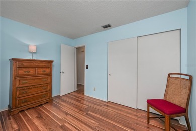 Adorable 2-bedroom, 2-bathroom home with a 1-car garage, ideally on Mainlands Golf Club in Florida - for sale on GolfHomes.com, golf home, golf lot