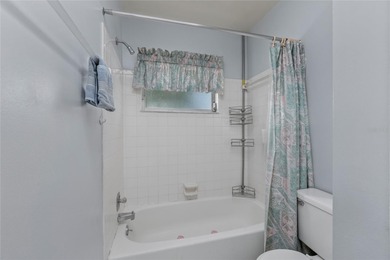 Adorable 2-bedroom, 2-bathroom home with a 1-car garage, ideally on Mainlands Golf Club in Florida - for sale on GolfHomes.com, golf home, golf lot