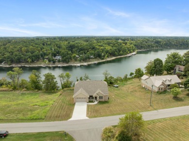 GREAT LAKE VIEW!  Like new, 1 year old, custom built home on Peninsula Golf Resort in Kentucky - for sale on GolfHomes.com, golf home, golf lot