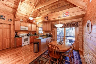 3600 sq ft, 3 bedroom, 3 bath, Southland Log home just 1 mile on Rumbling Bald Resort on Lake Lure in North Carolina - for sale on GolfHomes.com, golf home, golf lot