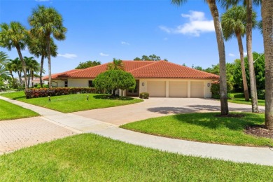 Stunningly renovated home in exclusive Delaire CC with 24-hour on Delaire Golf and Country Club in Florida - for sale on GolfHomes.com, golf home, golf lot