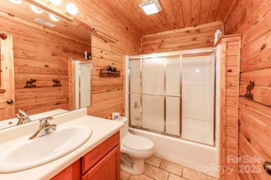 3600 sq ft, 3 bedroom, 3 bath, Southland Log home just 1 mile on Rumbling Bald Resort on Lake Lure in North Carolina - for sale on GolfHomes.com, golf home, golf lot