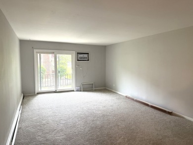 Perfect for first-time buyers, downsizers, or investors! This on Downers Grove Golf Club in Illinois - for sale on GolfHomes.com, golf home, golf lot