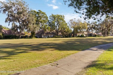 This custom built 4-bedroom, 3.5-bath executive home, nestled on on La Cita Country Club in Florida - for sale on GolfHomes.com, golf home, golf lot