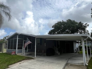618 Century Dr, Winter Haven, FL 33881  Offered at $49,500 | 2 on Lake Henry Golf Club in Florida - for sale on GolfHomes.com, golf home, golf lot