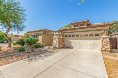 Welcome to this stunning  4beds/2 baths Ranch style home on Palm Valley Golf Club  in Arizona - for sale on GolfHomes.com, golf home, golf lot