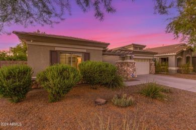 Welcome to this stunning  4beds/2 baths Ranch style home on Palm Valley Golf Club  in Arizona - for sale on GolfHomes.com, golf home, golf lot