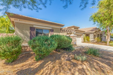 Welcome to this stunning  4beds/2 baths Ranch style home on Palm Valley Golf Club  in Arizona - for sale on GolfHomes.com, golf home, golf lot