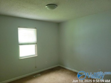 ATTALLA - Near Big Wills Creek Golf Course.  This 3 bedroom, 2 on Wills Creek Country Club in Alabama - for sale on GolfHomes.com, golf home, golf lot